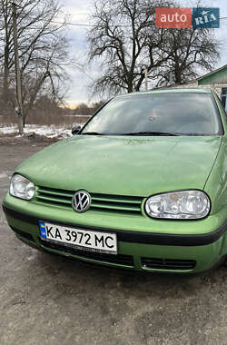 Хетчбек Volkswagen Golf 1998 в Богуславі