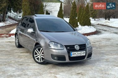 Хетчбек Volkswagen Golf 2008 в Києві
