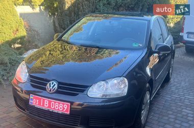 Хэтчбек Volkswagen Golf 2008 в Рожище