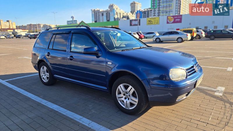 Volkswagen Golf 2000