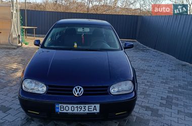 Хэтчбек Volkswagen Golf 2000 в Залещиках