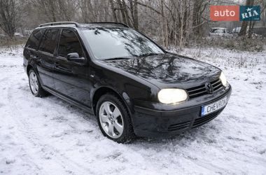 Універсал Volkswagen Golf 2001 в Києві