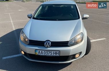 Хэтчбек Volkswagen Golf 2012 в Киеве