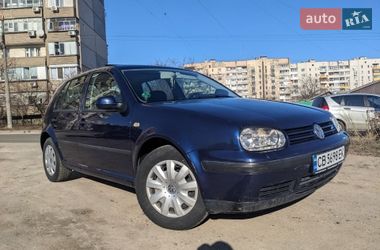 Хэтчбек Volkswagen Golf 2001 в Вышгороде