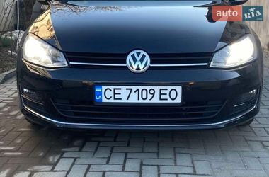 Хэтчбек Volkswagen Golf 2015 в Черновцах