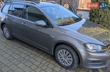 Универсал Volkswagen Golf 2015 в Львове