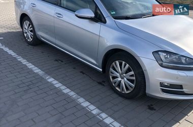Универсал Volkswagen Golf 2016 в Коломые
