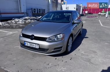 Хэтчбек Volkswagen Golf 2014 в Киеве