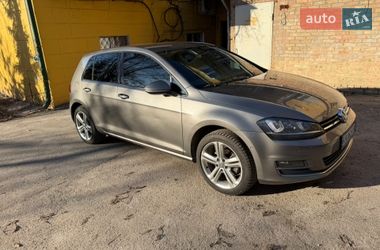 Хэтчбек Volkswagen Golf 2013 в Кропивницком