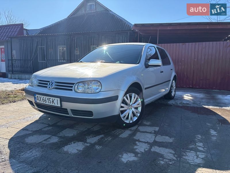 Volkswagen Golf 2000