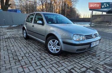 Хетчбек Volkswagen Golf 2002 в Хмельницькому
