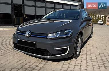 Хэтчбек Volkswagen Golf 2020 в Львове