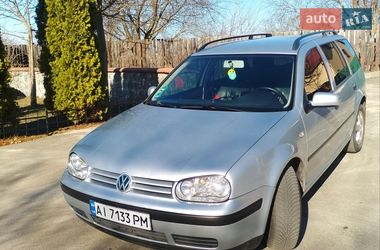 Универсал Volkswagen Golf 2002 в Вышгороде