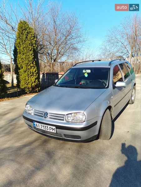 Volkswagen Golf 2002