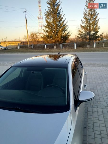 Хэтчбек Volkswagen Golf 2015 в Новоднестровске