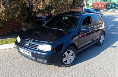 Хетчбек Volkswagen Golf 2001 в Одесі