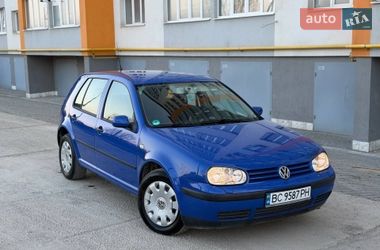 Хетчбек Volkswagen Golf 2001 в Дрогобичі