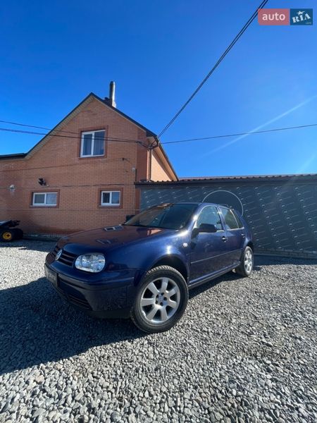 Volkswagen Golf 2002