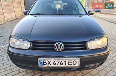 Хэтчбек Volkswagen Golf 2000 в Виннице