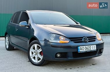 Хетчбек Volkswagen Golf 2008 в Хусті