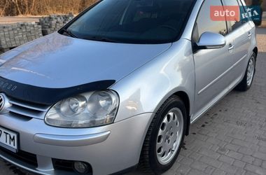Хетчбек Volkswagen Golf 2006 в Новояворівську