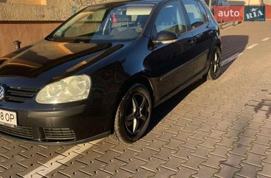 Хэтчбек Volkswagen Golf 2004 в Белой Церкви