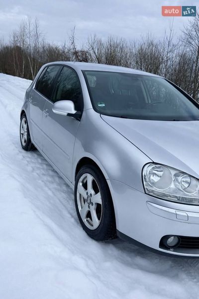 Volkswagen Golf 2008