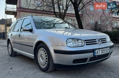 Універсал Volkswagen Golf 2001 в Хотині