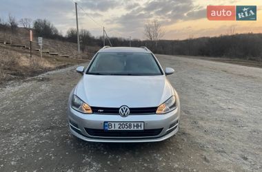 Універсал Volkswagen Golf 2016 в Полтаві