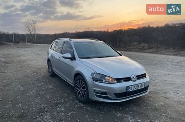 Универсал Volkswagen Golf 2016 в Диканьке