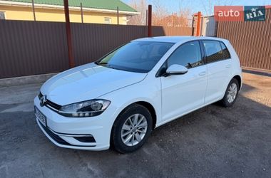 Хетчбек Volkswagen Golf 2018 в Києві