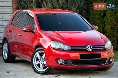 Хэтчбек Volkswagen Golf 2010 в Днепре