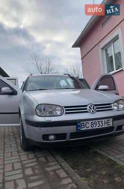 Универсал Volkswagen Golf 2000 в Перемышлянах