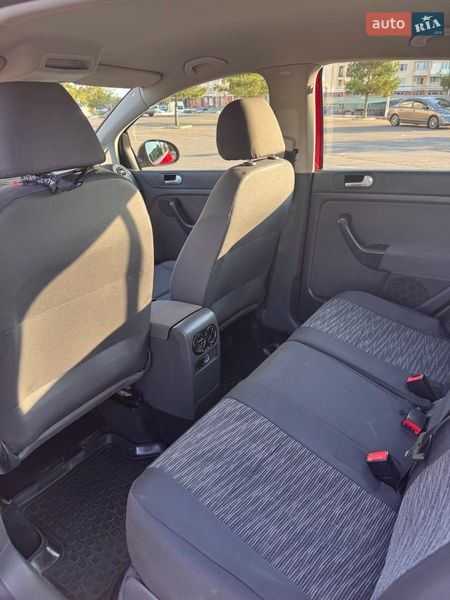 Хэтчбек Volkswagen Golf 2009 в Николаеве