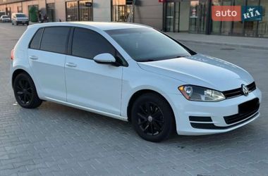 Хетчбек Volkswagen Golf 2015 в Мукачевому