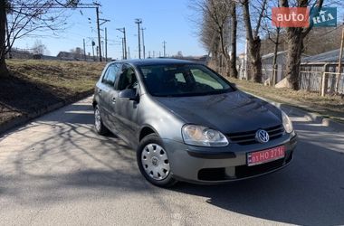 Хэтчбек Volkswagen Golf 2004 в Львове