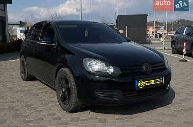 Хэтчбек Volkswagen Golf 2010 в Мукачево