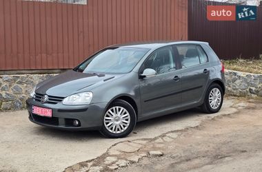 Хэтчбек Volkswagen Golf 2006 в Полтаве