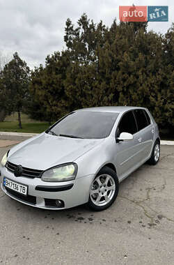 Хетчбек Volkswagen Golf 2004 в Одесі