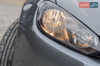 Универсал Volkswagen Golf 2011 в Черновцах