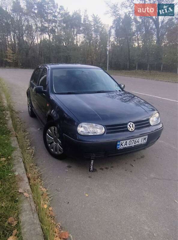 Volkswagen Golf 1998