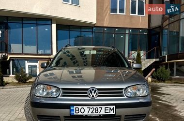 Универсал Volkswagen Golf 2002 в Тернополе