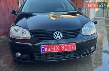 Хэтчбек Volkswagen Golf 2008 в Сторожинце