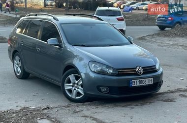 Универсал Volkswagen Golf 2010 в Полтаве