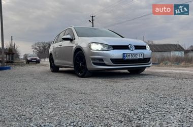 Универсал Volkswagen Golf 2015 в Житомире