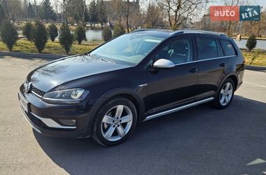 Универсал Volkswagen Golf 2016 в Хмельнике