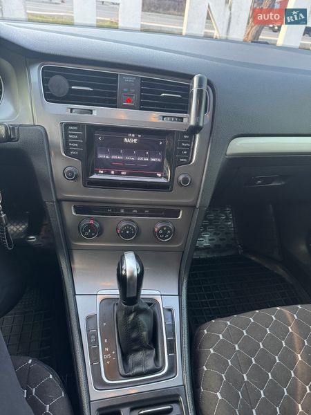 Volkswagen Golf 2014