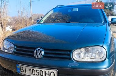 Универсал Volkswagen Golf 2001 в Полтаве