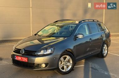 Універсал Volkswagen Golf 2011 в Києві