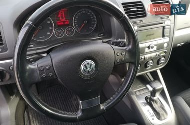 Хетчбек Volkswagen Golf 2008 в Калуші